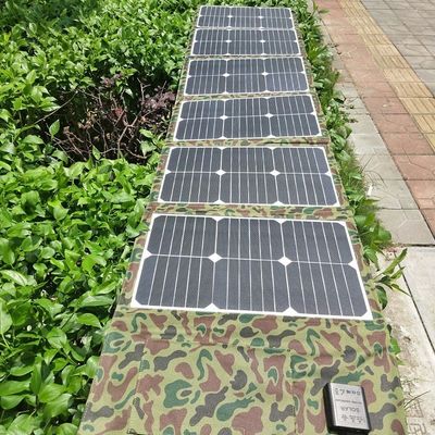 Dışarıda yürüyüş yapmak için taşınabilir katlanabilir güneş paneli 120w 100w katlanabilir güneş paneli